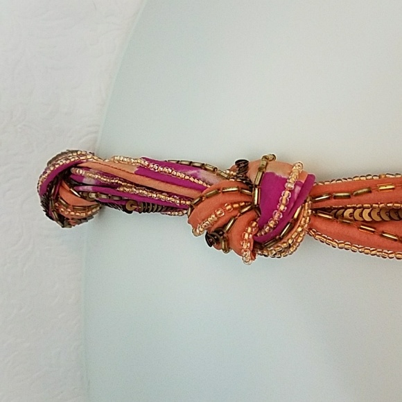 Adjustable belt with grosgrain ribbon and beading - Picture 4 of 4